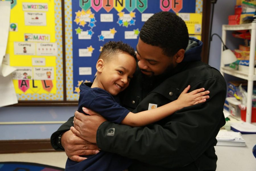 Frozen Father Friday! "It felt good to see my Dad at School."
