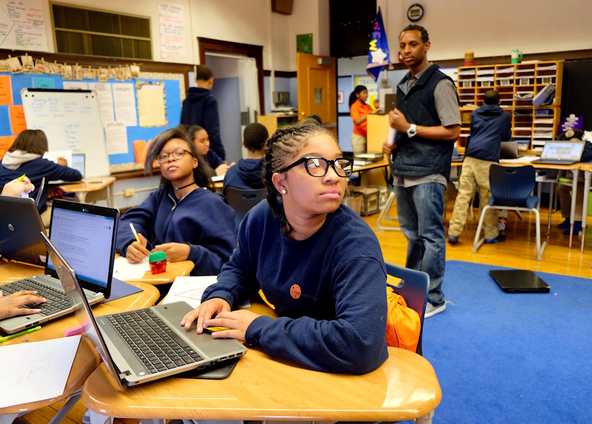 Toned_Girl at Computer